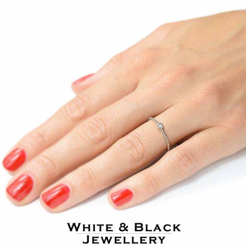 Fehérarany eljegyzési gyűrű - bogyós