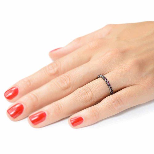 Körbe köves rubin gyűrű