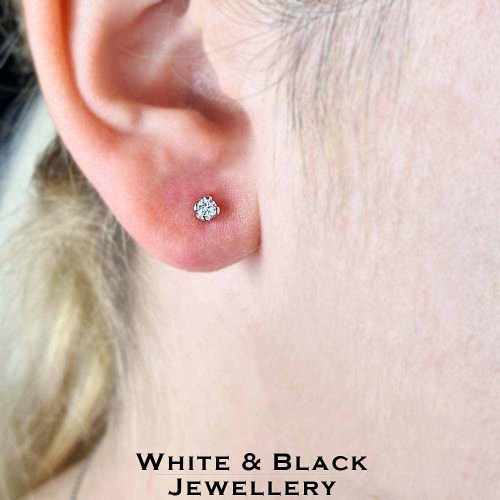 Gyémánt fülbevaló - 3,0mm - Kehely