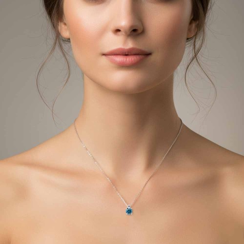 Kék gyémánt nyaklánc, fehérarany - négykarmos - 0,16-0,18ct