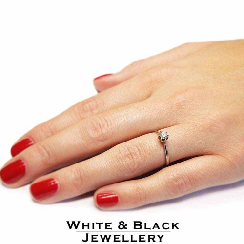 Fehérarany eljegyzési gyűrű - 0,15-0,2ct gyémánt